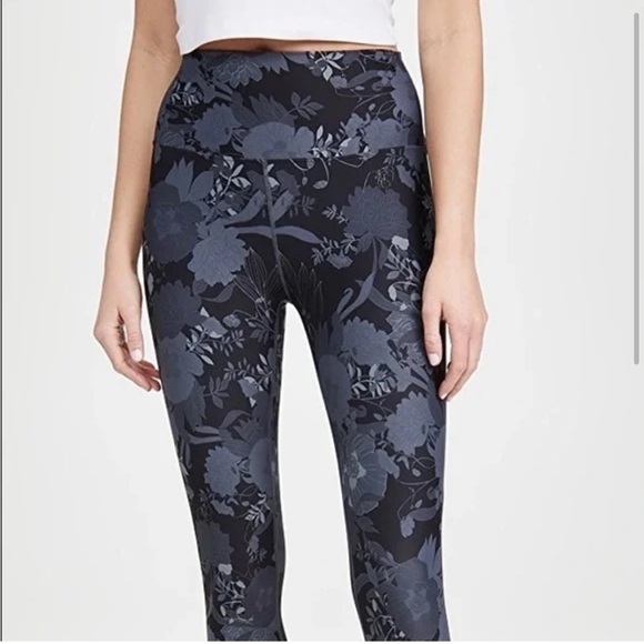 Splits59 Sydney graphite floral high rise leggings - Picture 3 of 9